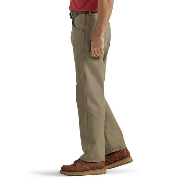 Wrangler Men's Workwear Relaxed Fit Utility Pant Utility Pockets, Size 42x32 - Picture 2 of 7
